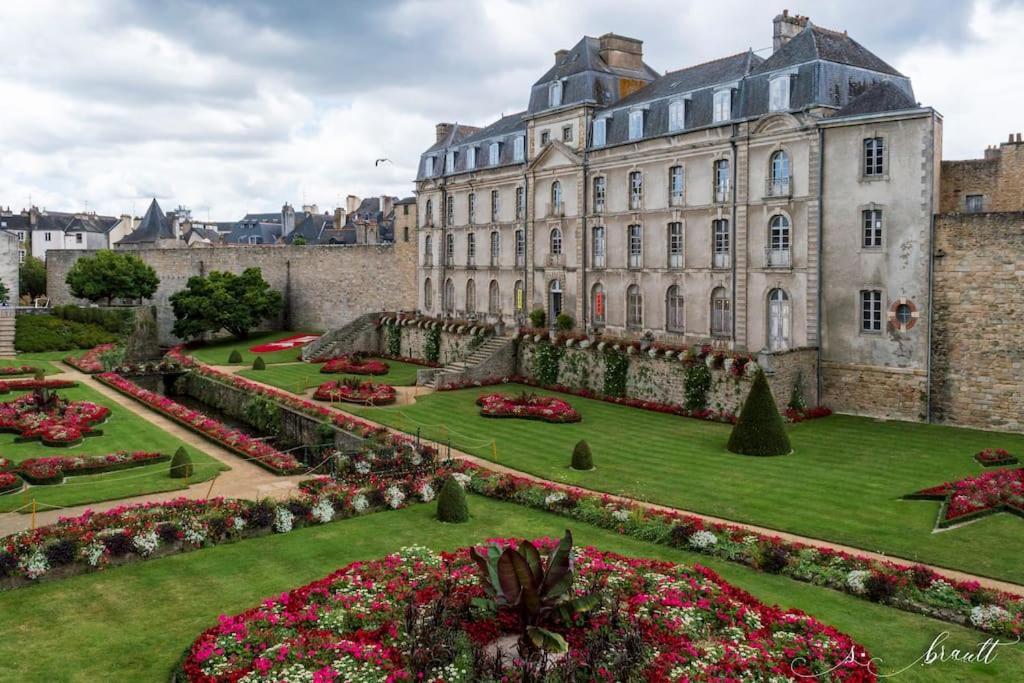 Studio Saint-Vincent 150M Du Port Vannes Eksteriør billede